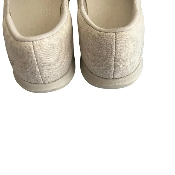 Skechers‎ Natural Beige Canvas Support Flats 9 - Picture 4 of 5